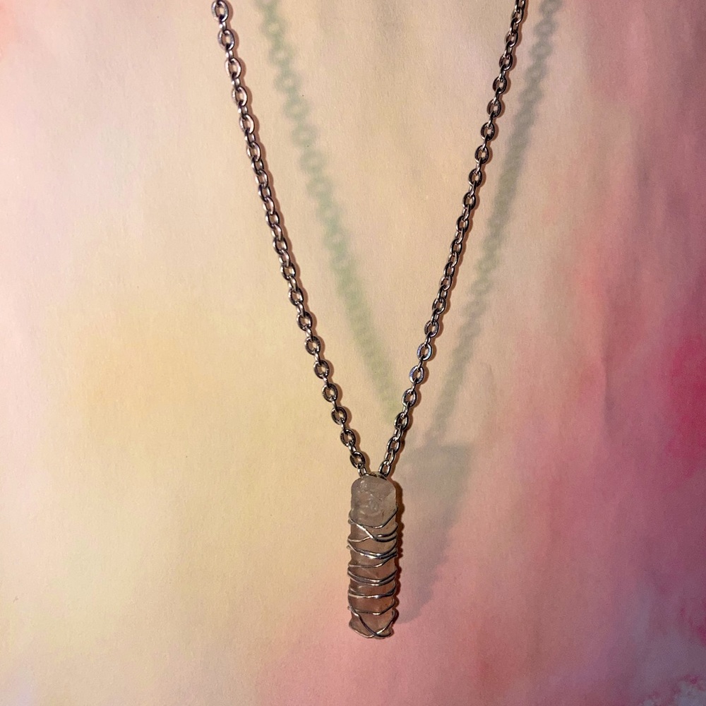 rose quartz necklace